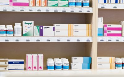 Les coulisses économiques : Qui contrôle vraiment le marché de la parapharmacie ?